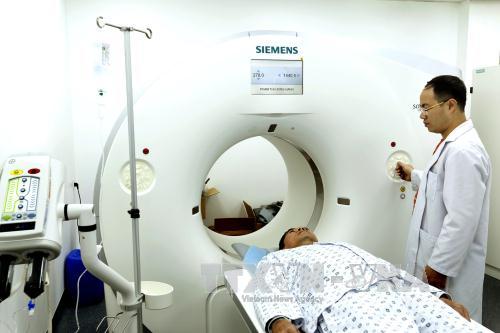 Từ 1/8, Hà Nội sẽ tăng giá dịch vụ y tế với người không có bảo hiểm y tế ảnh 2